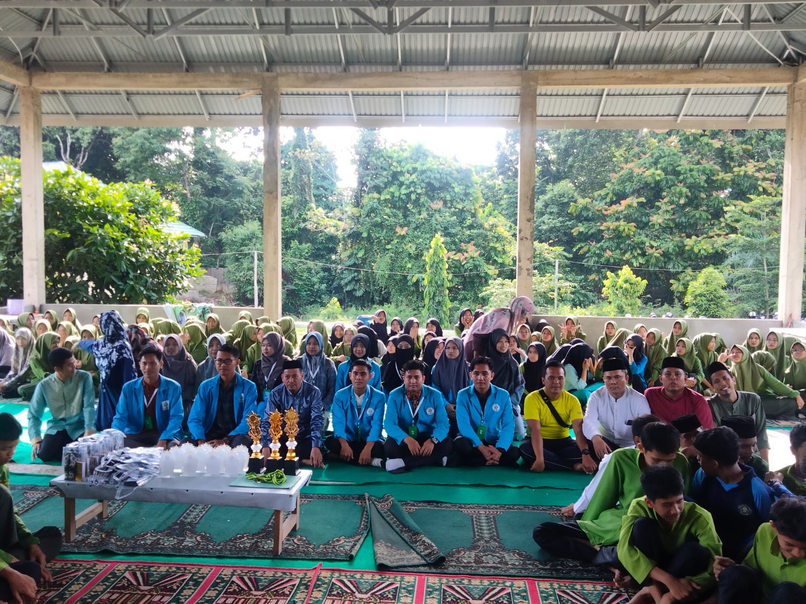 SOSIALISASI MAHASISWA INSTITUT AGAMA ISLAM MUHAMMAD AZIM (IAIM) JAMBI DI MAN 3 MUARO JAMBI 