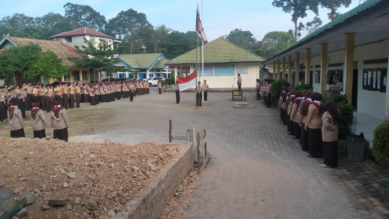 PERINGATAN HARI PRAMUKA DI MAN 3 MUARO JAMBI PERINGATAN HARI PRAMUKA DI MAN 3 MUARO JAMBI