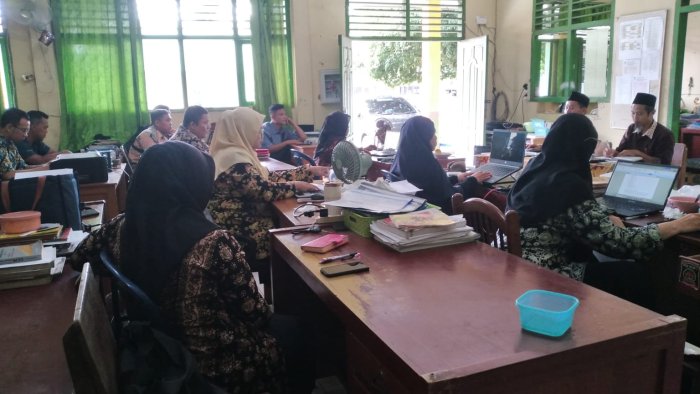 MAN 3 Muaro Jambi Tekankan Kelengkapan Bukti SKP Guru
