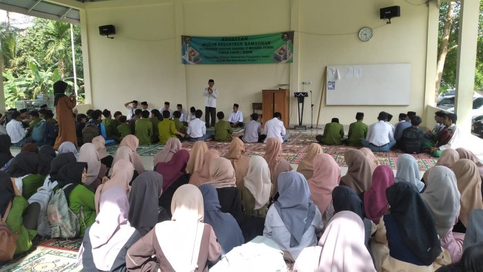 MAN 3 Muaro Jambi Selenggarakan Pesantren Ramadhan 1447 H MAN 3 Muaro Jambi Selenggarakan Pesantren Ramadhan 1447 H