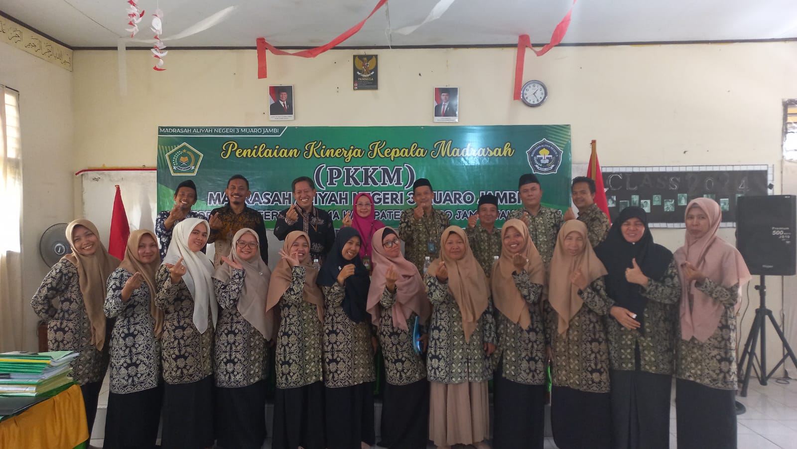 PKKM MAN 3 MUARO JAMBI TAHUN 2024 BERJALAN SUKSES, KETUA TIM PENILAI BERIKAN REFLEKSI PERBAIKAN PKKM MAN 3 MUARO JAMBI TAHUN 2024 BERJALAN SUKSES, KETUA TIM PENILAI BERIKAN REFLEKSI PERBAIKAN