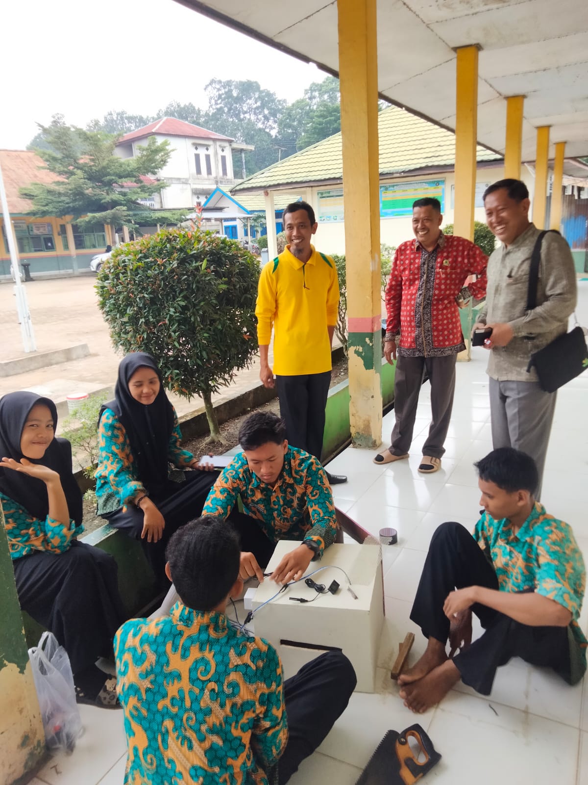 Pengawas Madrasah Apresiasi Pelaksanaan Proyek P5RA di MAN 3 Muaro Jambi.