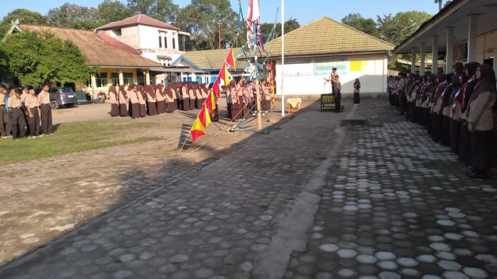 Pelantikan Pramuka MAN 3 Muaro Jambi Berlangsung Khidmat, Kamabigus Pimpin Langsung Upacara