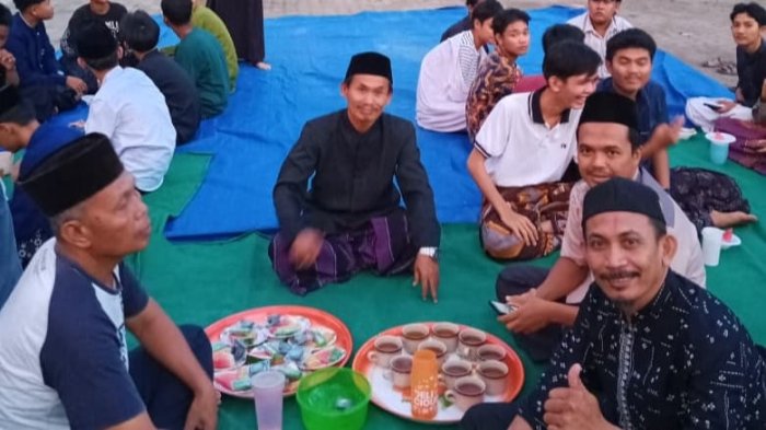 Kepala MAN 3 Muaro Jambi Hadiri Buka Bersama Hari Pertama Pesantren Ramadhan (Mukim