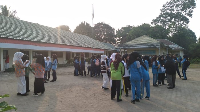 Serunya Literasi Numerasi Matematika, Siswa MAN 3 Muaro Jambi Taklukkan Misi Operasi Bilangan Bulat Serunya Literasi Numerasi Matematika, Siswa MAN 3 Muaro Jambi Taklukkan Misi Operasi Bilangan Bulat