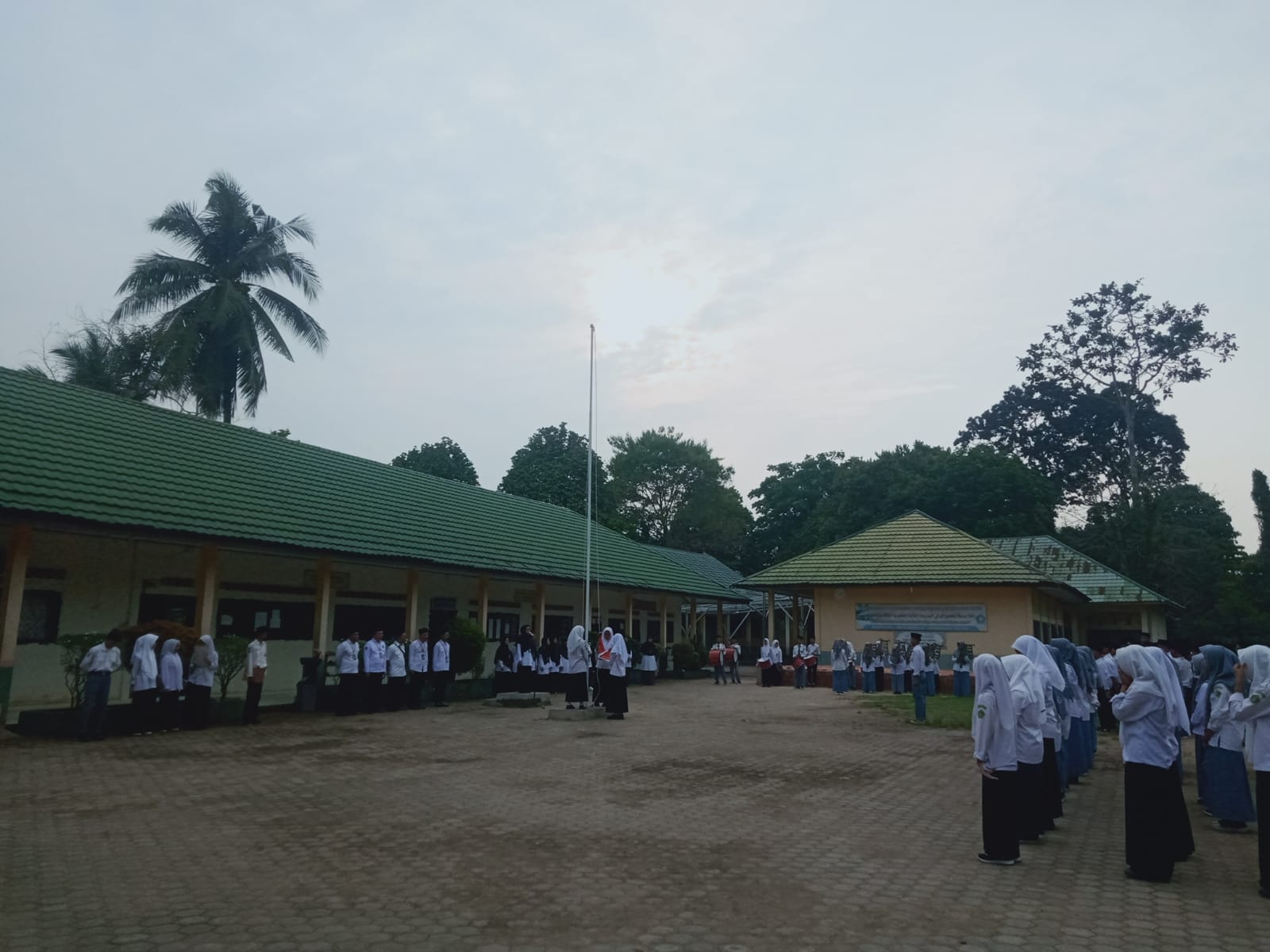 MAN 3 MUARO JAMBI SIAP MELAKSANAKAN SUMATIF TENGAH SEMESTER 