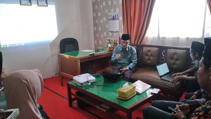 MAN 3 Muaro Jambi Perkuat Implementasi Kurikulum Berbasis Cinta