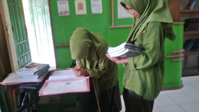 Perpustakaan MAN 3 Muaro Jambi Tingkatkan Literasi Siswa