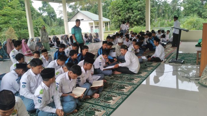 MAN 3 Muaro Jambi Tingkatkan Pembiasaan Ibadah Siswa
